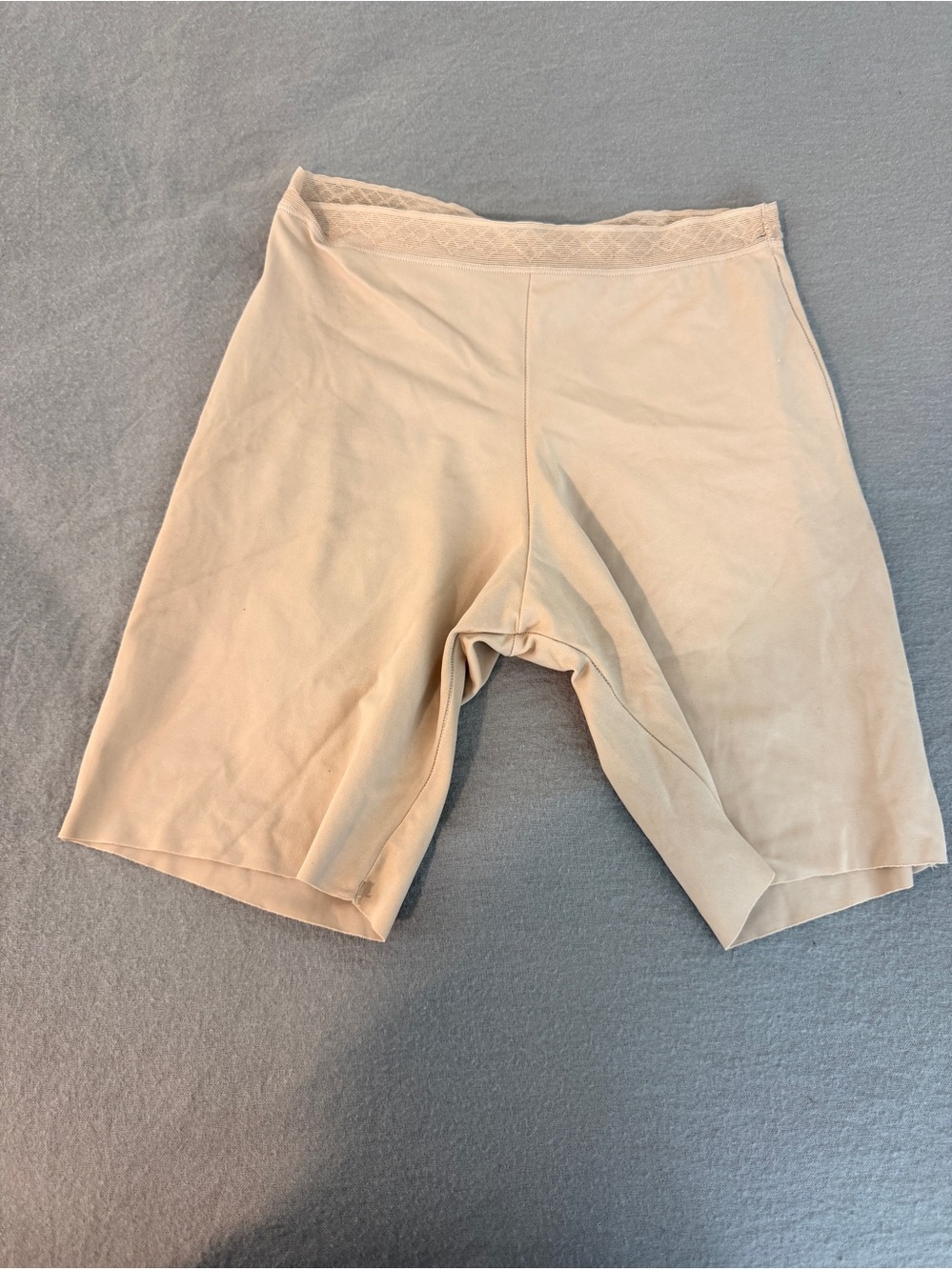 Vanity Fair Seamless Smoothing Slip Short M
